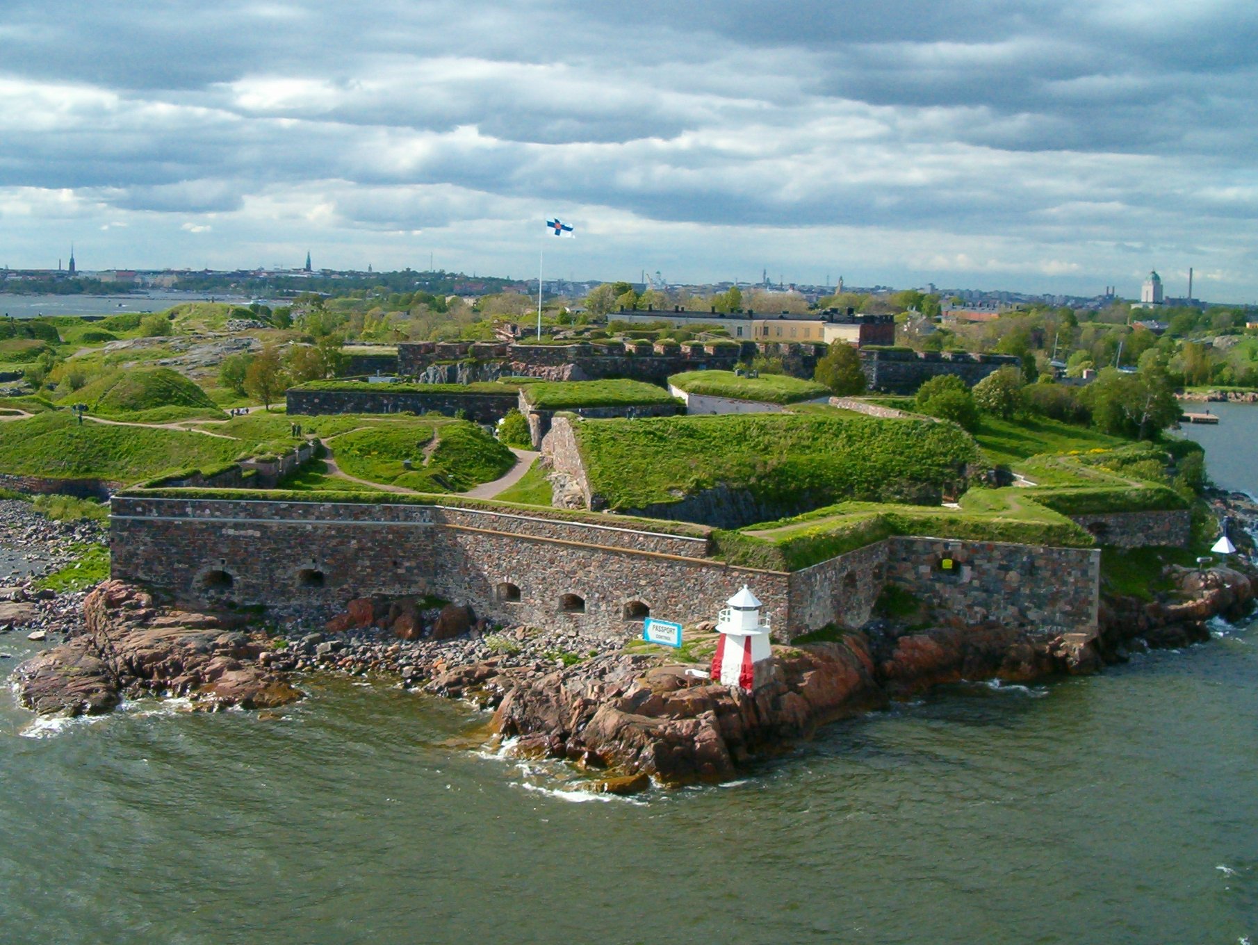 Pháo đài trên biển lớn nhất thế giới - Suomenlinna