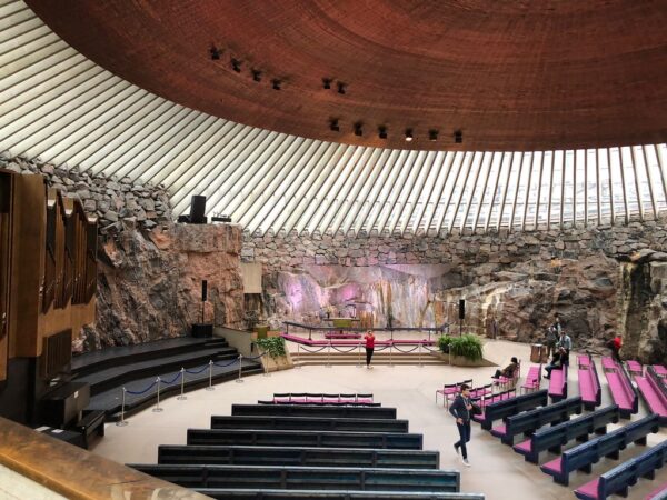 Du lịch Helsinki - Trái tim của đất nước Phần Lan 47 Nhà thờ Temppeliaukio