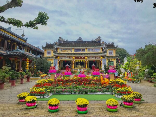 chua phap bao hoi an2